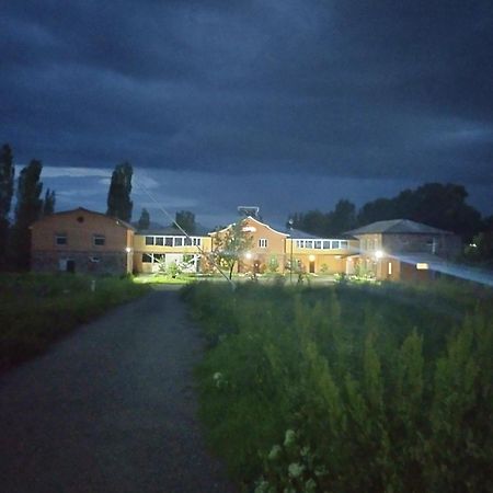 Sevan Garden Complex Bagian luar foto