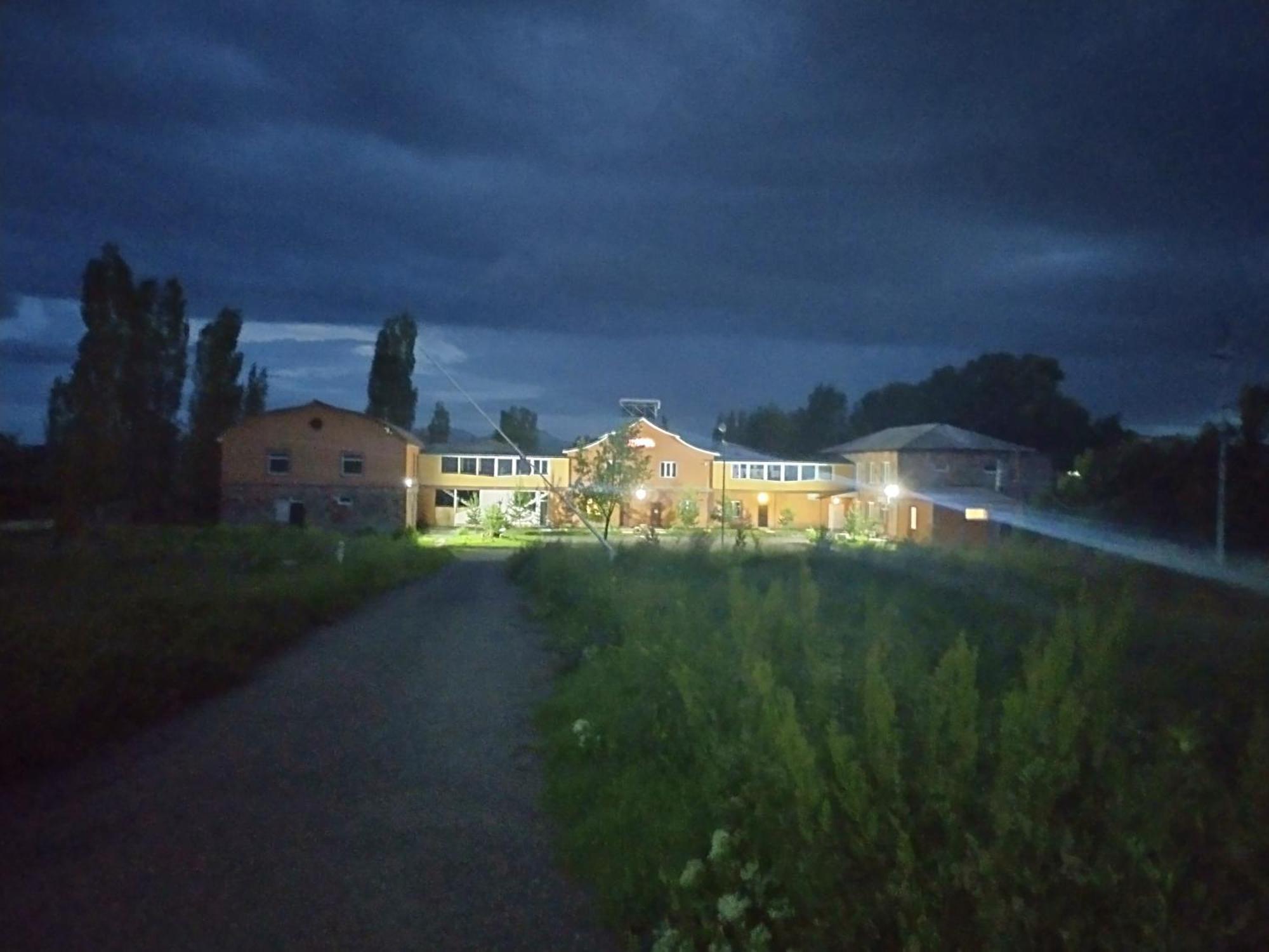 Sevan Garden Complex Bagian luar foto